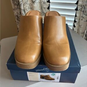 Universal Thread Brown Slip-On Mules